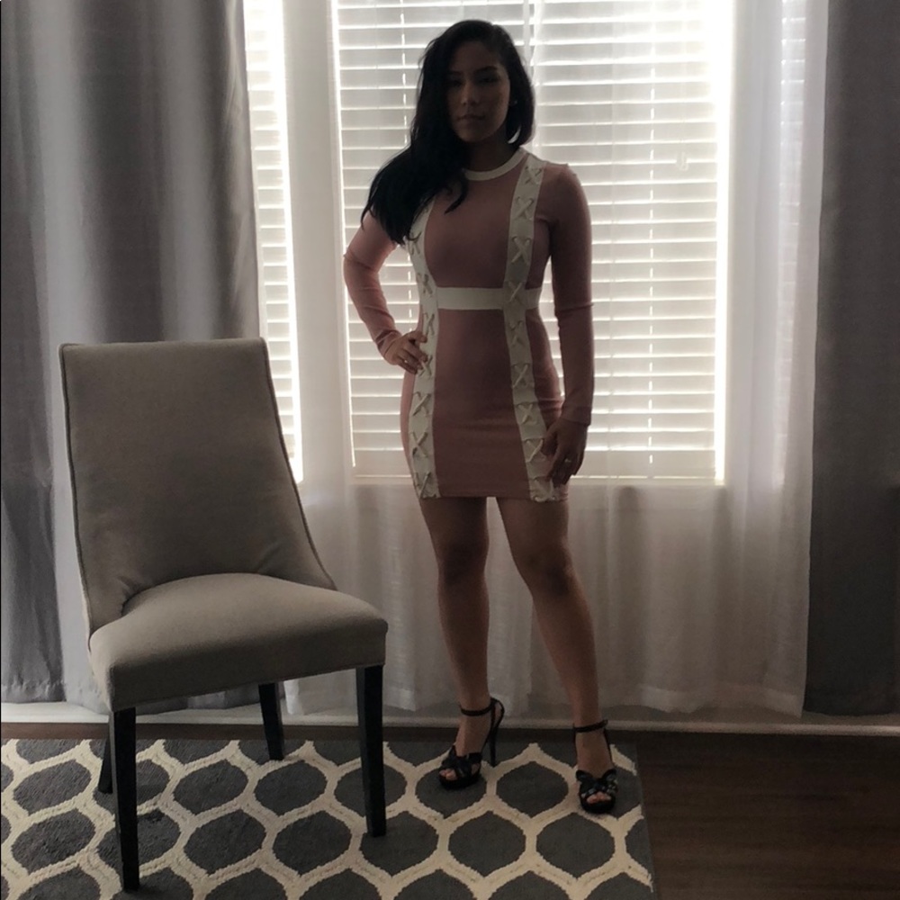 NWOT FASHION NOVA DRESS